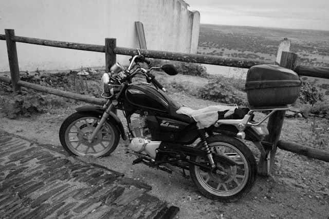 4 Penyebab Engkol Motor Keras dan Cara Memperbaikinya