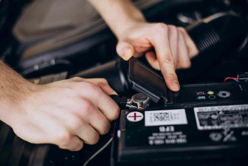 8 Ciri-Ciri Aki Motor Lemah yang Sering Diabaikan, Jangan Tunggu Sampai Soak