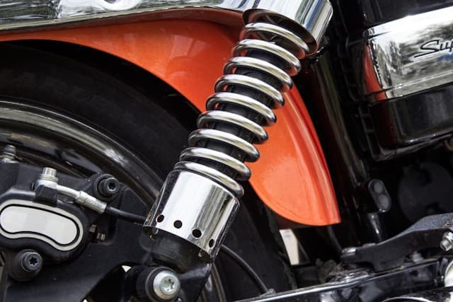 6 Merk Shockbreaker Motor Terbaik beserta Tips Memilihnya