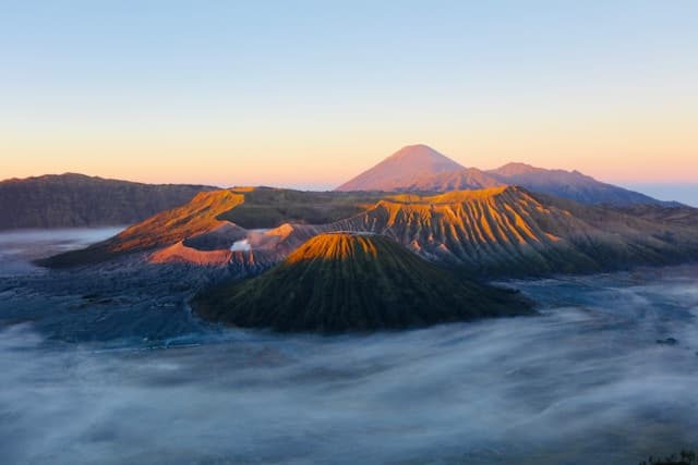 kevin-zhang-dzFB8xeWg1M-unsplash